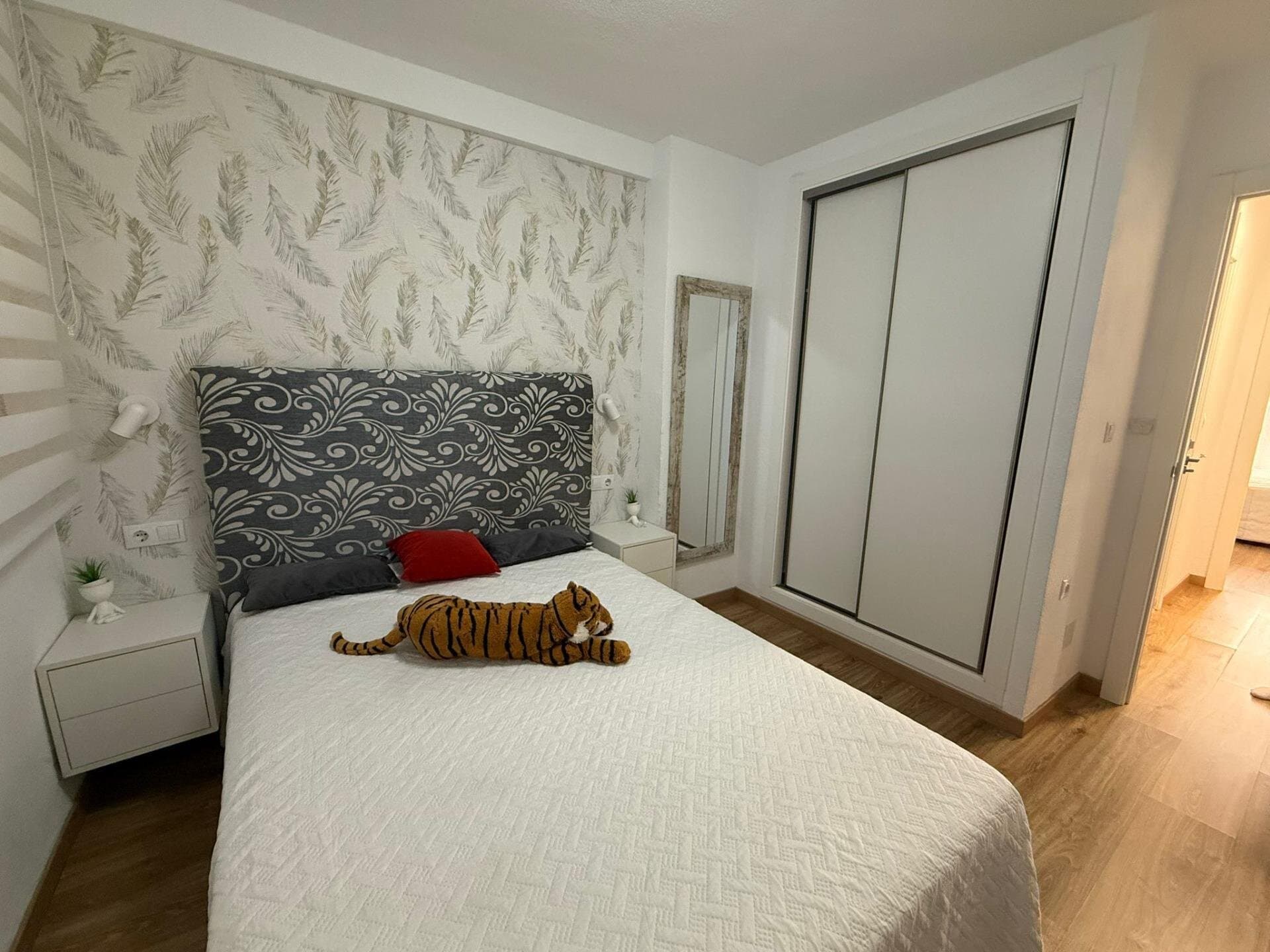 2-Bedroom Apartment in Centro, Torrevieja - 8