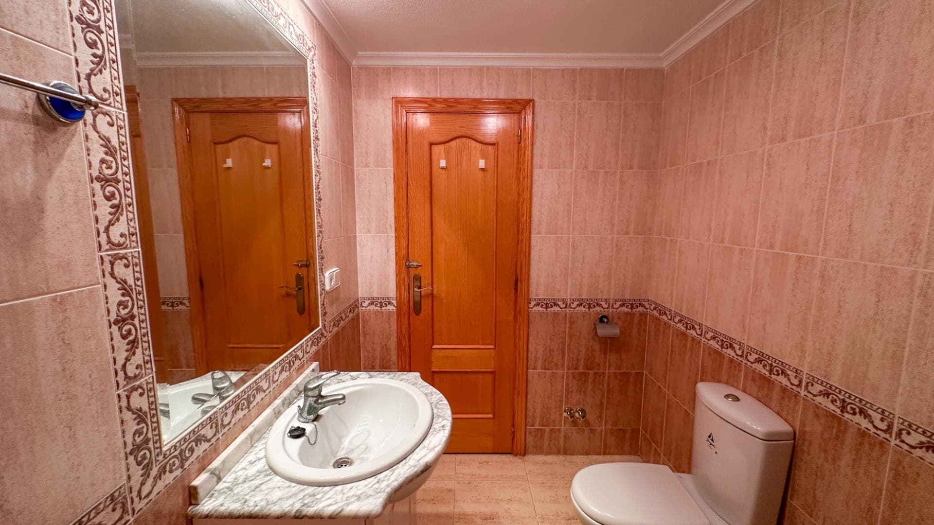 2-Bedroom House in Playa Flamenca, Orihuela Costa - 18
