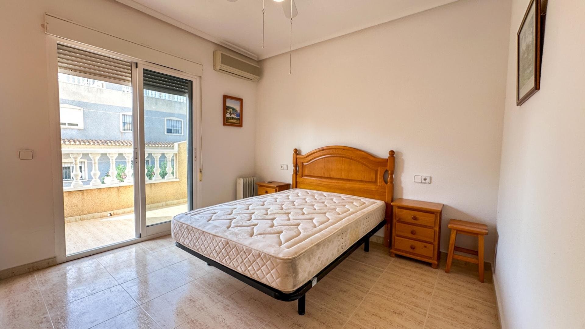 2-Bedroom House in Playa Flamenca, Orihuela Costa - 20