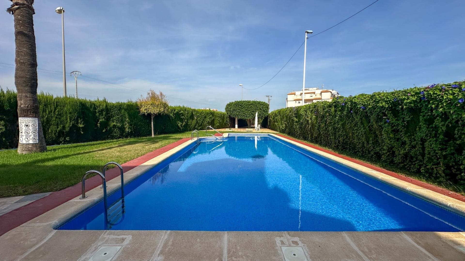 2-Bedroom House in Playa Flamenca, Orihuela Costa - 32