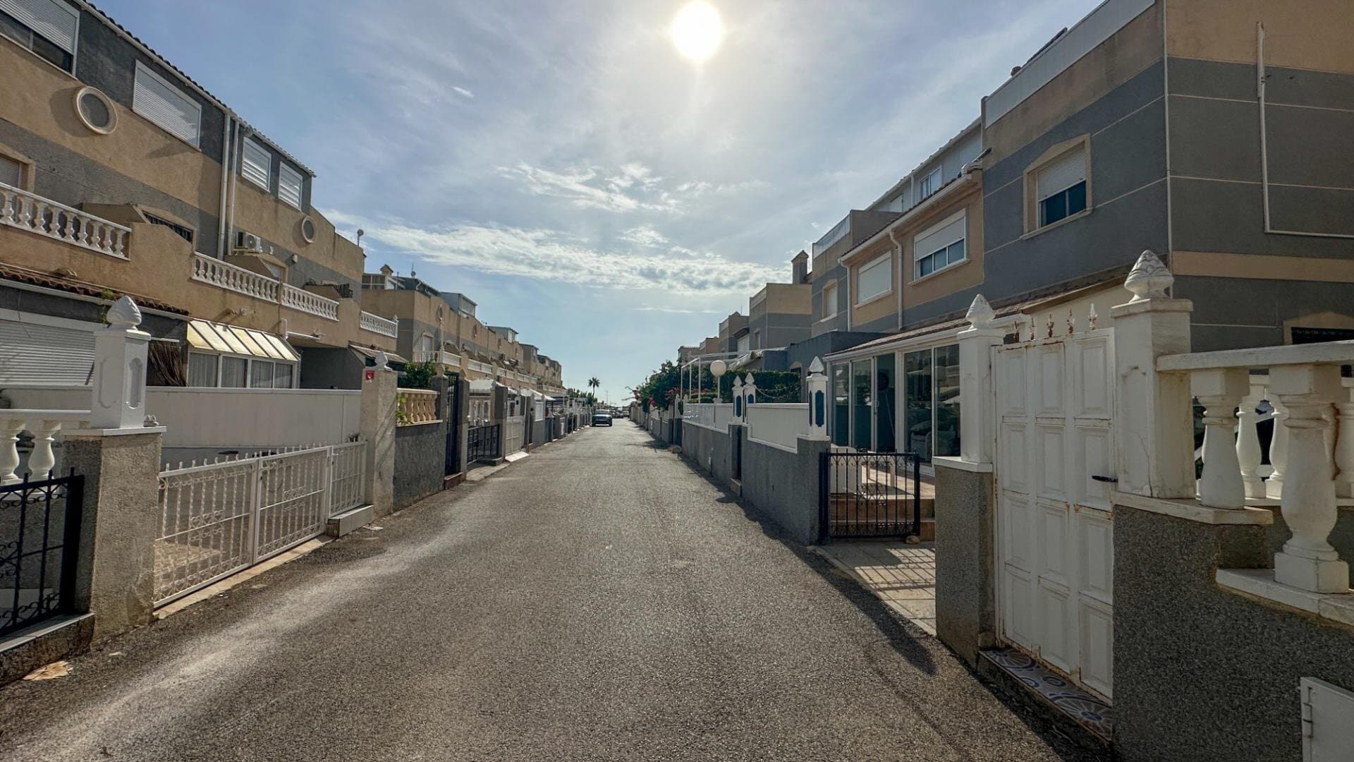 2-Bedroom House in Playa Flamenca, Orihuela Costa - 33