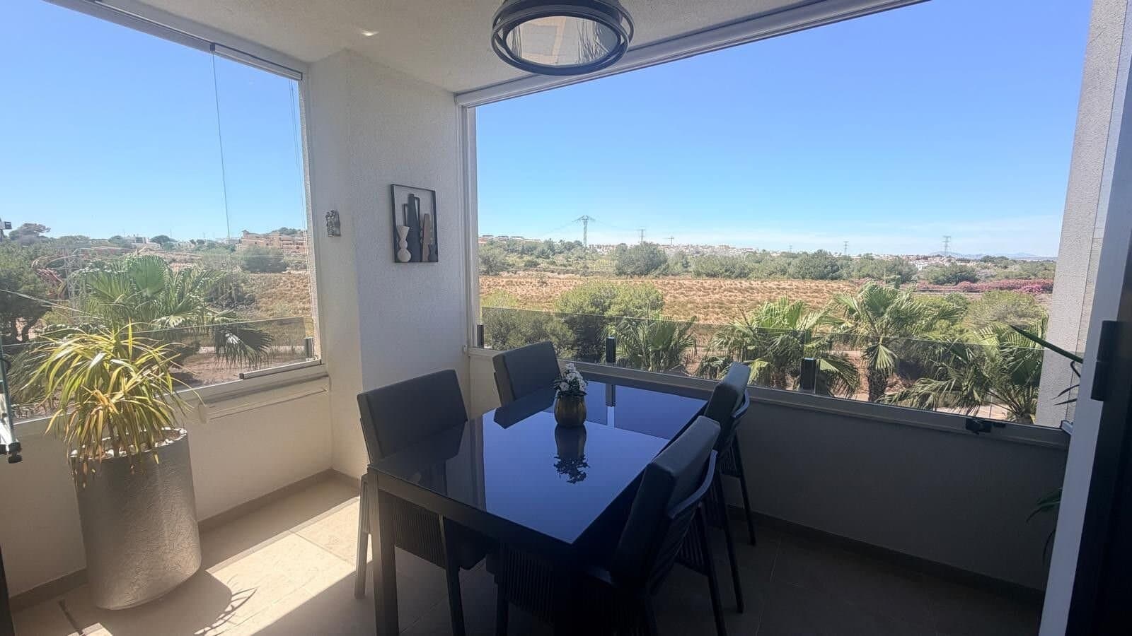 Apartamento de 3 Dormitorios en Pau 26, Orihuela Costa - 5