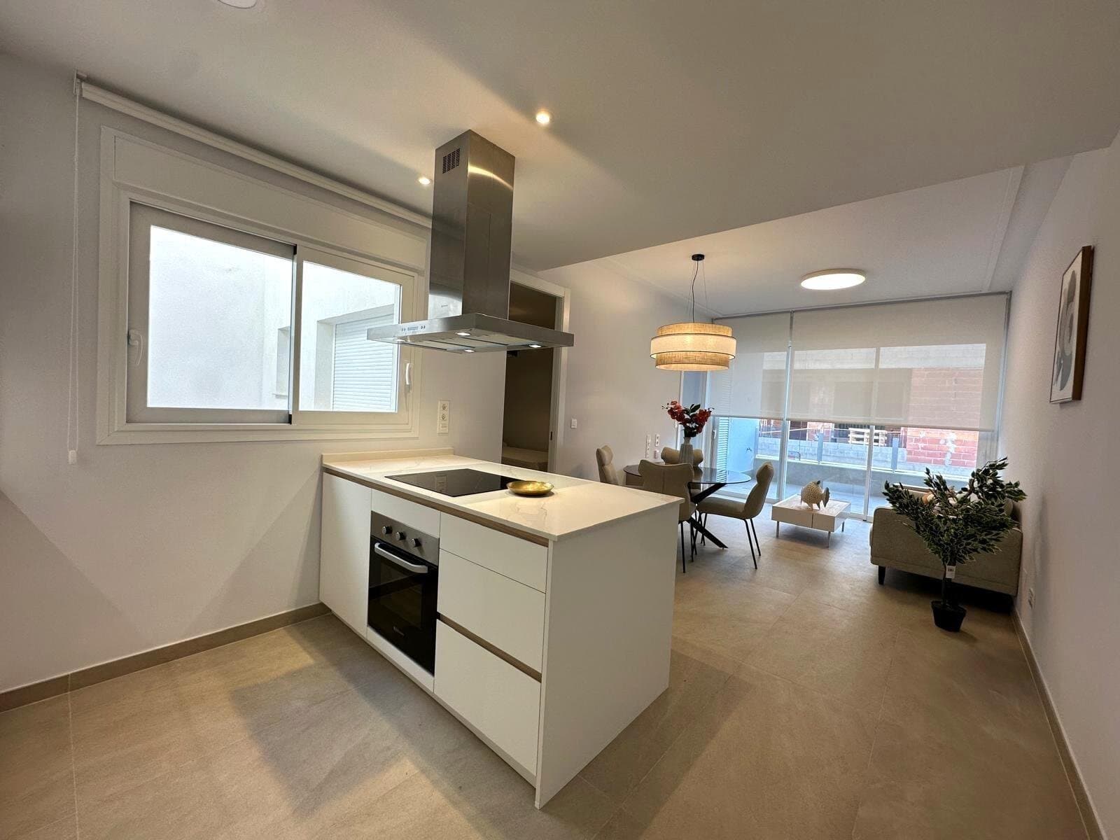 2-Bedroom Apartment in Habaneras, Torrevieja - 2