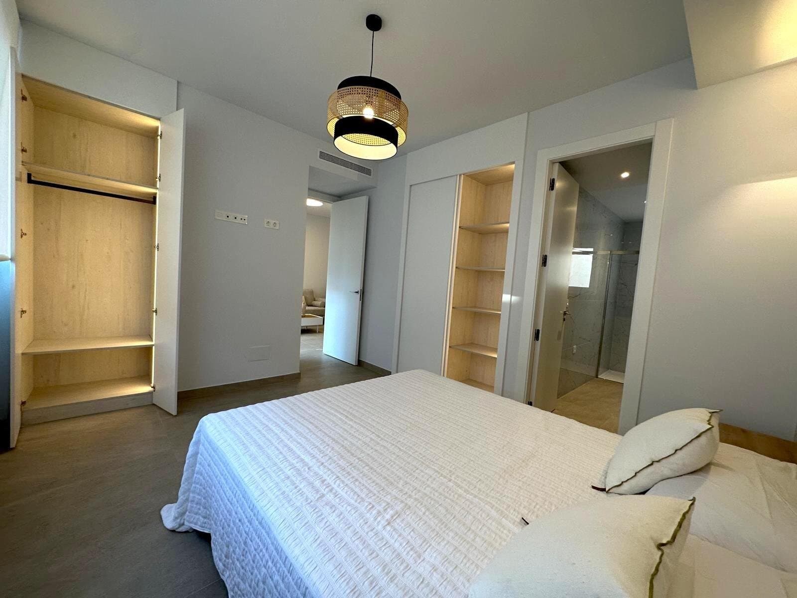 2-Bedroom Apartment in Habaneras, Torrevieja - 5