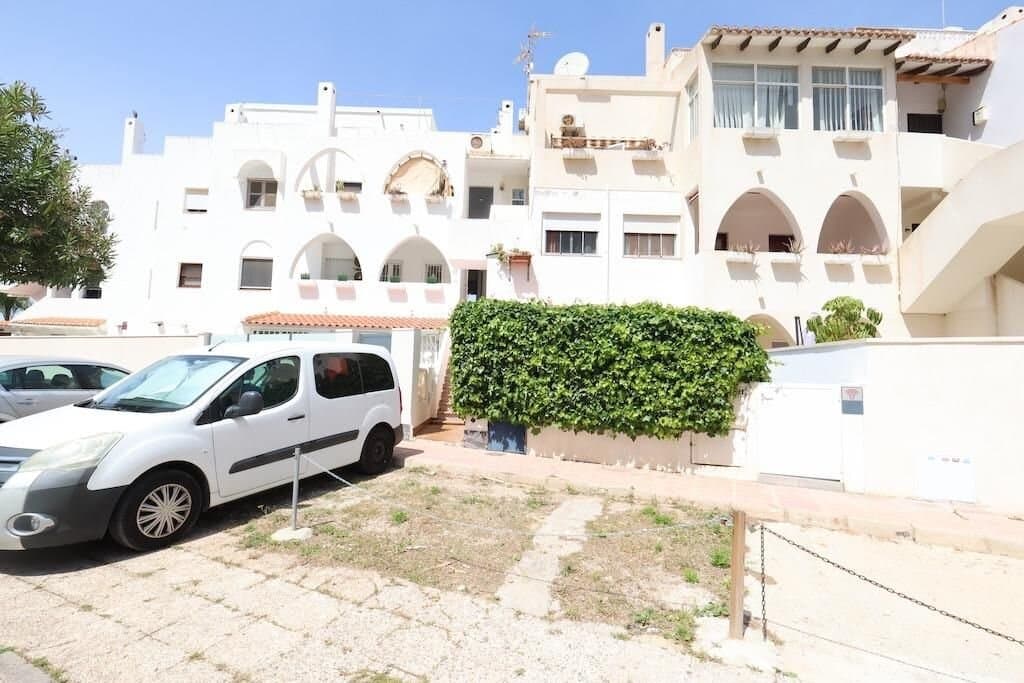 2-Bedroom Bungalow in Cabo Roig, Cabo Roig