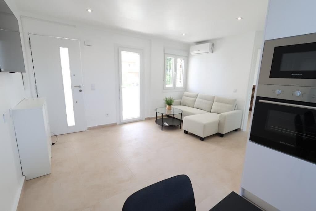 2-Bedroom Bungalow in Cabo Roig, Cabo Roig - 10