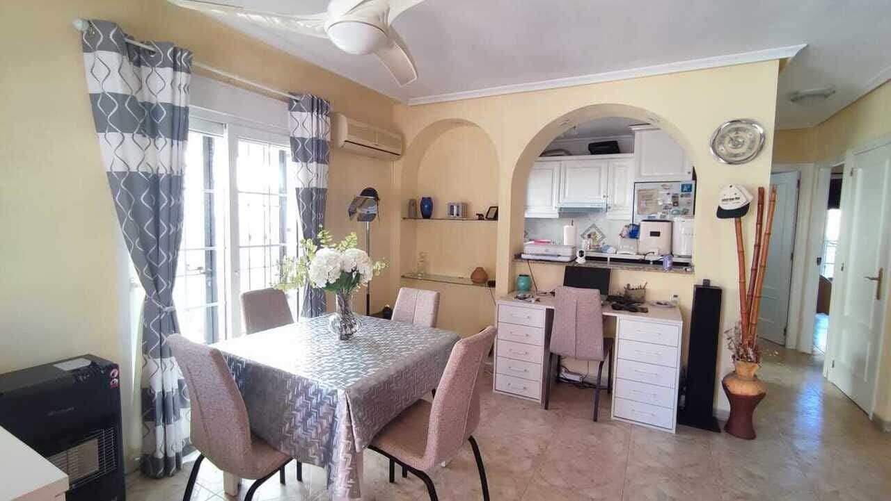 Casa de 3 Dormitorios en La Zenia, Orihuela Costa - 3