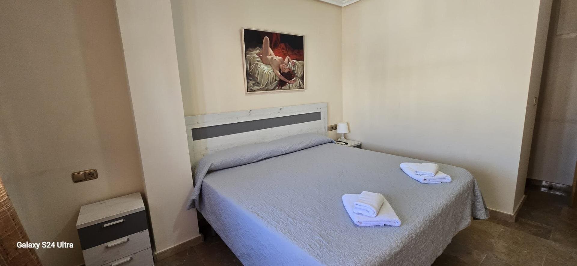 4-Bedroom Apartment in Torrevieja, Torrevieja - 11
