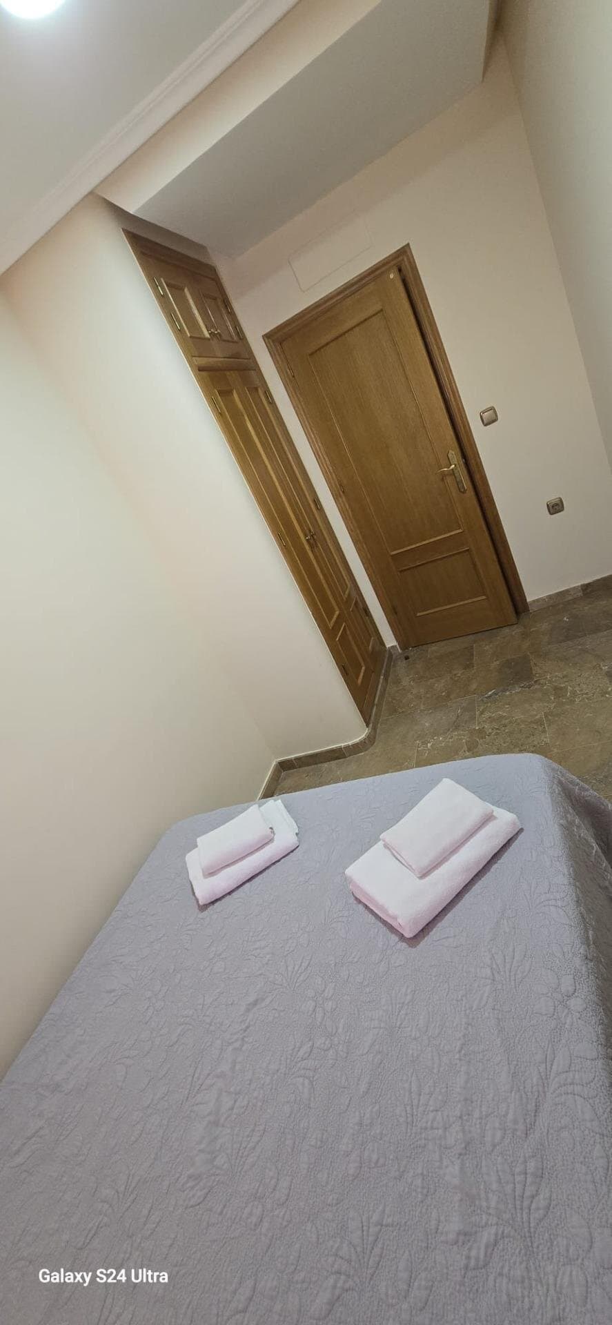 4-Bedroom Apartment in Torrevieja, Torrevieja - 14