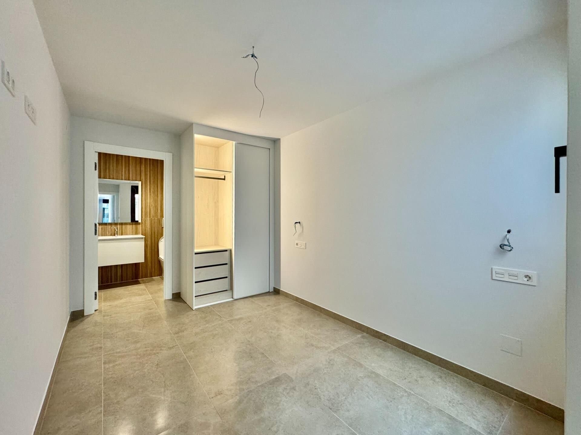 2-Bedroom Apartment in Habaneras, Torrevieja - 2