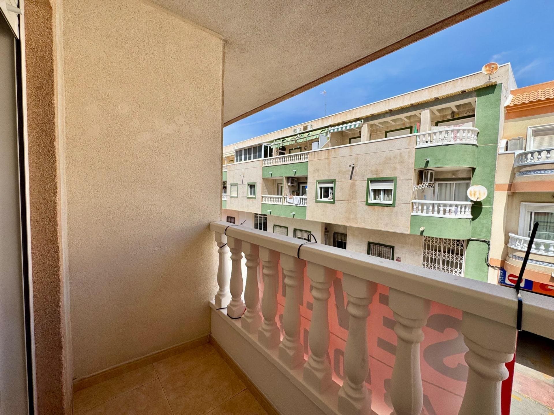 Appartement met 2 Slaapkamers in Torrevieja - 11