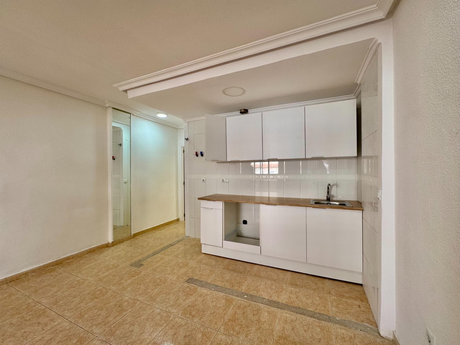 Appartement met 2 Slaapkamers in Torrevieja - 14