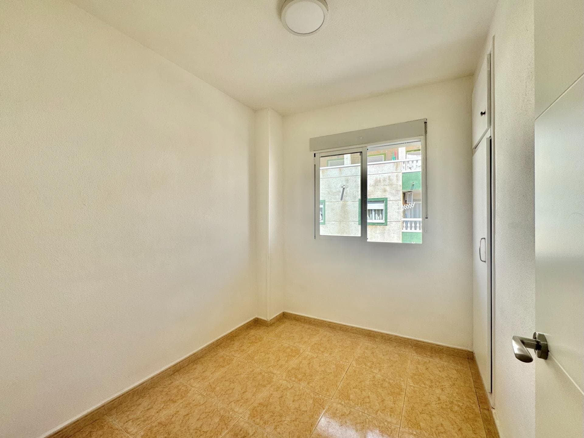Appartement met 2 Slaapkamers in Torrevieja - 2
