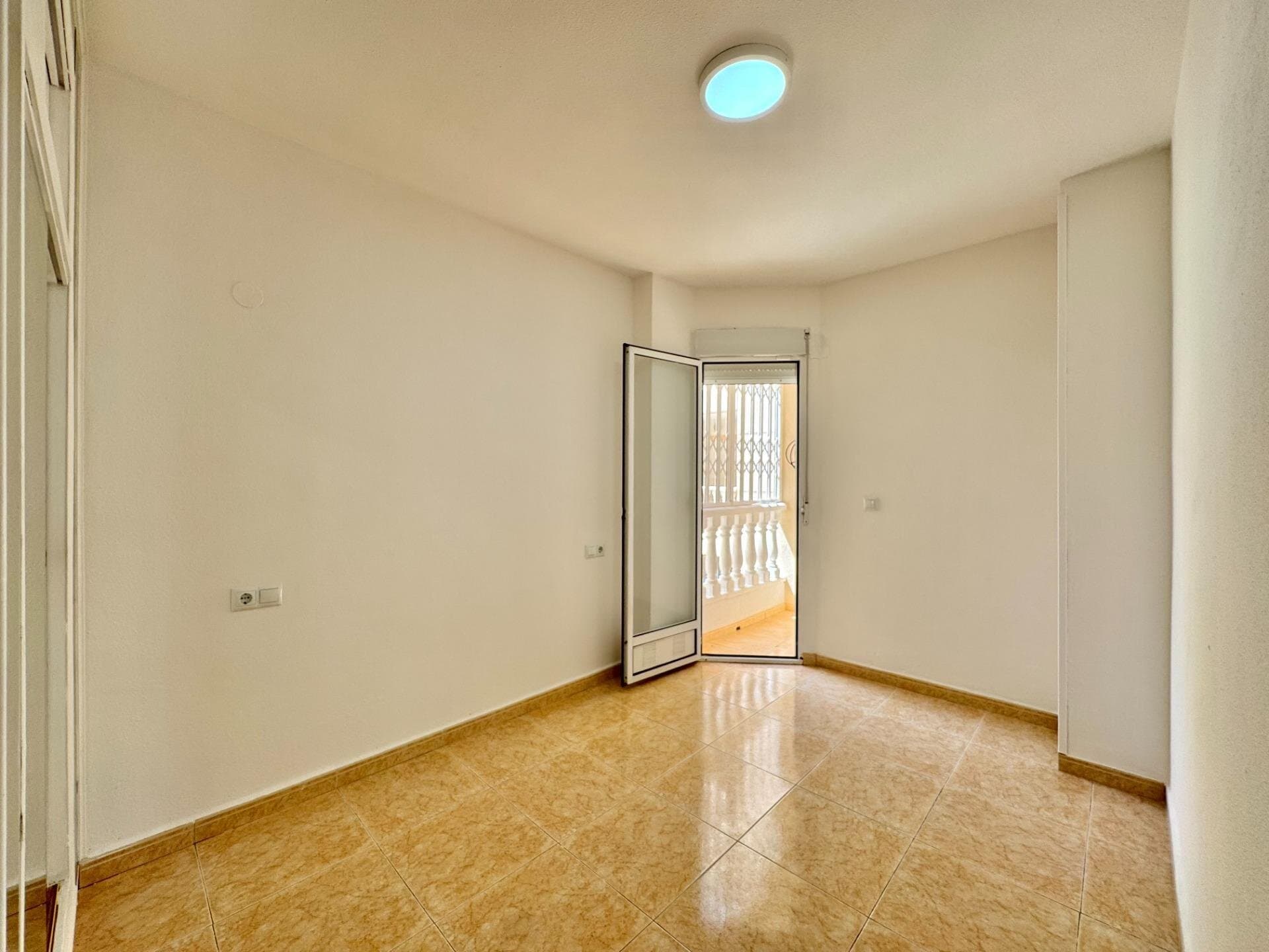 Appartement met 2 Slaapkamers in Torrevieja - 21