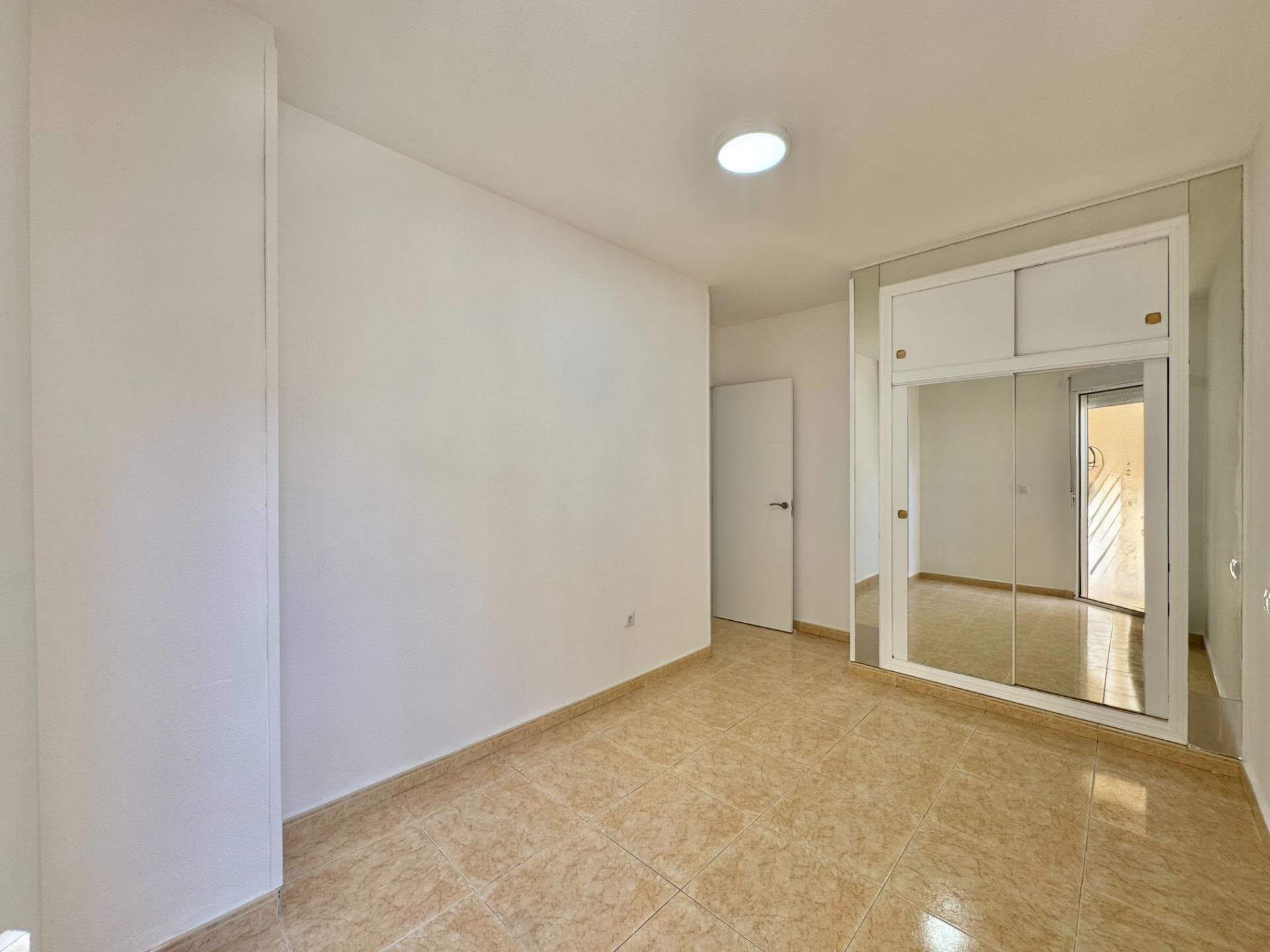 Appartement met 2 Slaapkamers in Torrevieja - 23