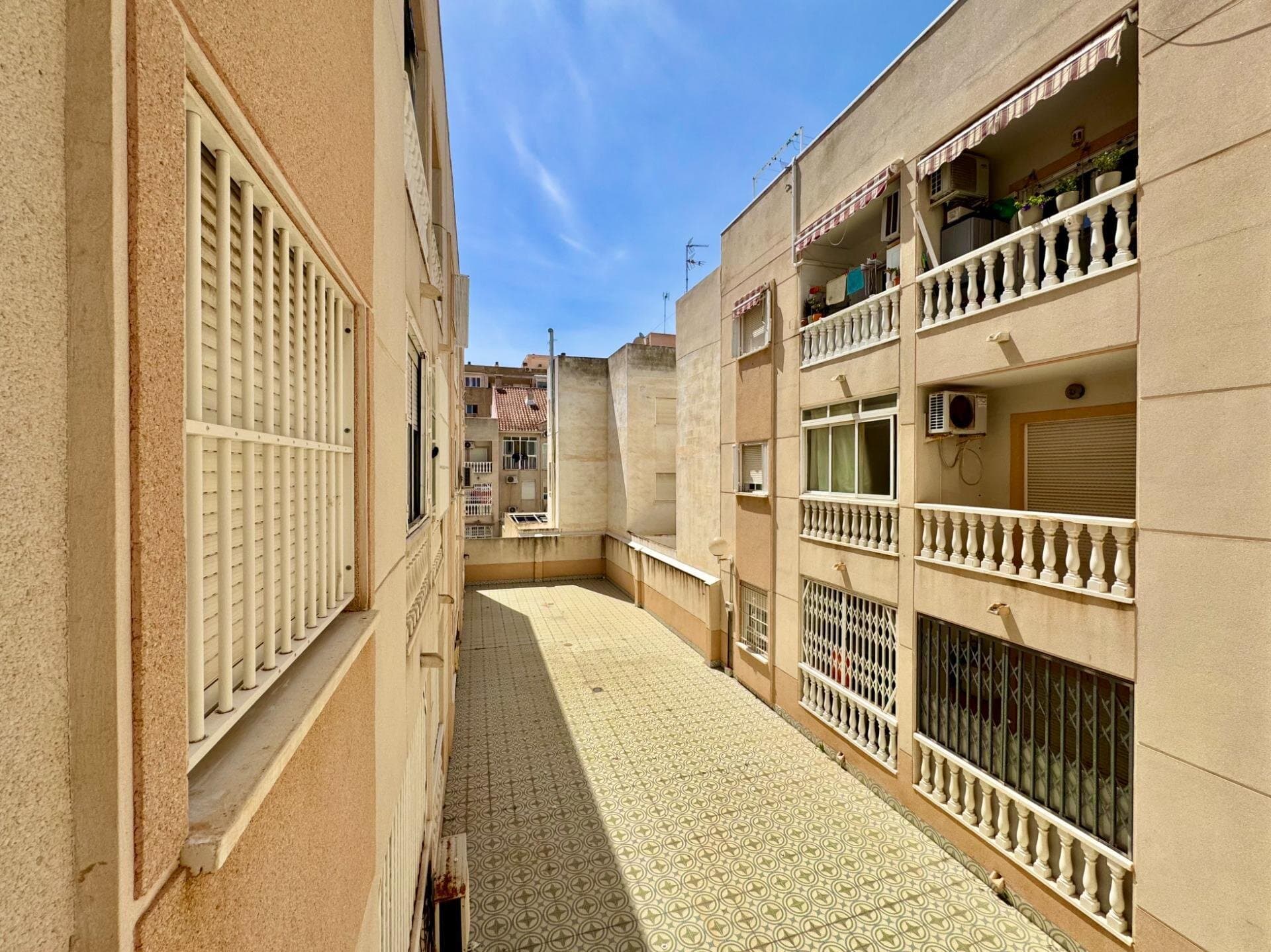 Appartement met 2 Slaapkamers in Torrevieja - 25