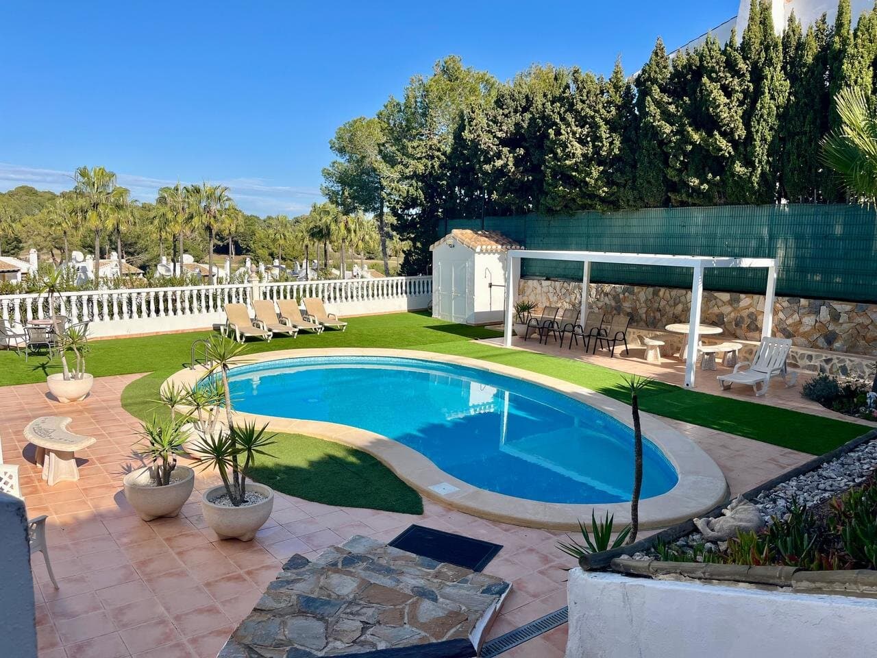 4-Zimmer Villa in Villamartin, Orihuela Costa - 2