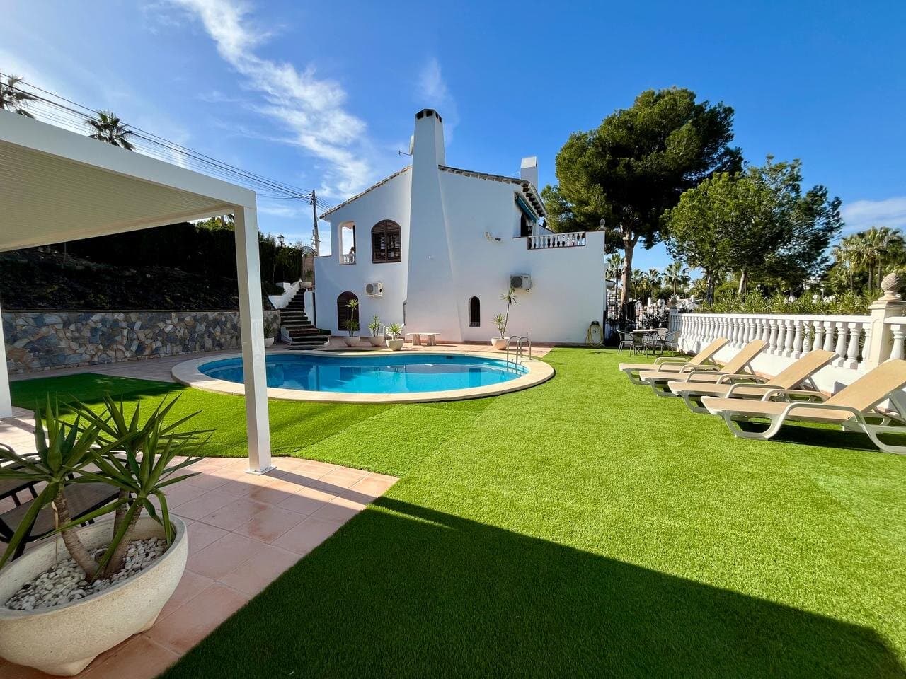 4-Zimmer Villa in Villamartin, Orihuela Costa - 4