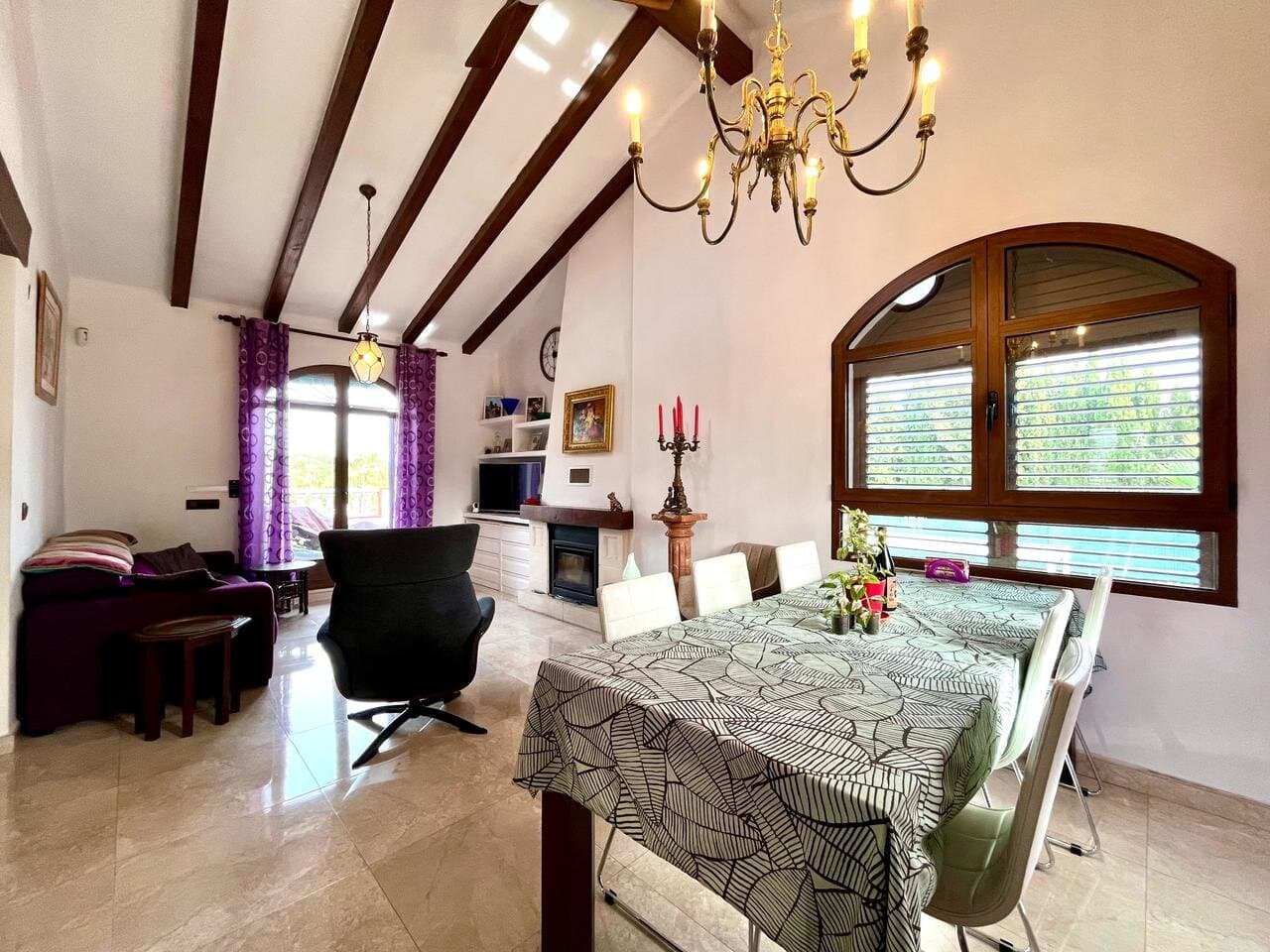 4-Zimmer Villa in Villamartin, Orihuela Costa - 8