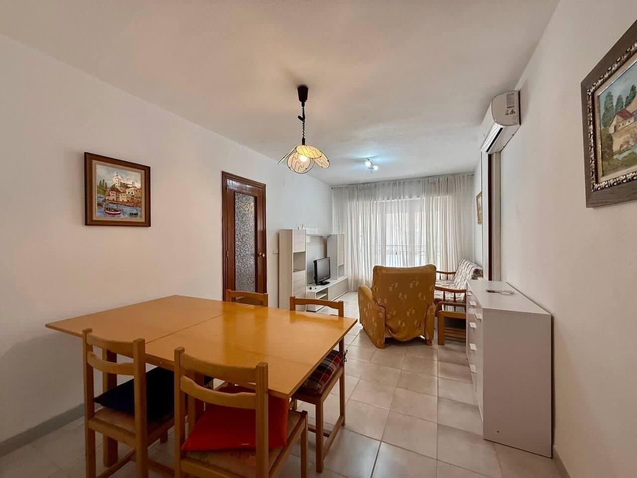 2-Bedroom Apartment in Estacion de Autobuses, Torrevieja - 14