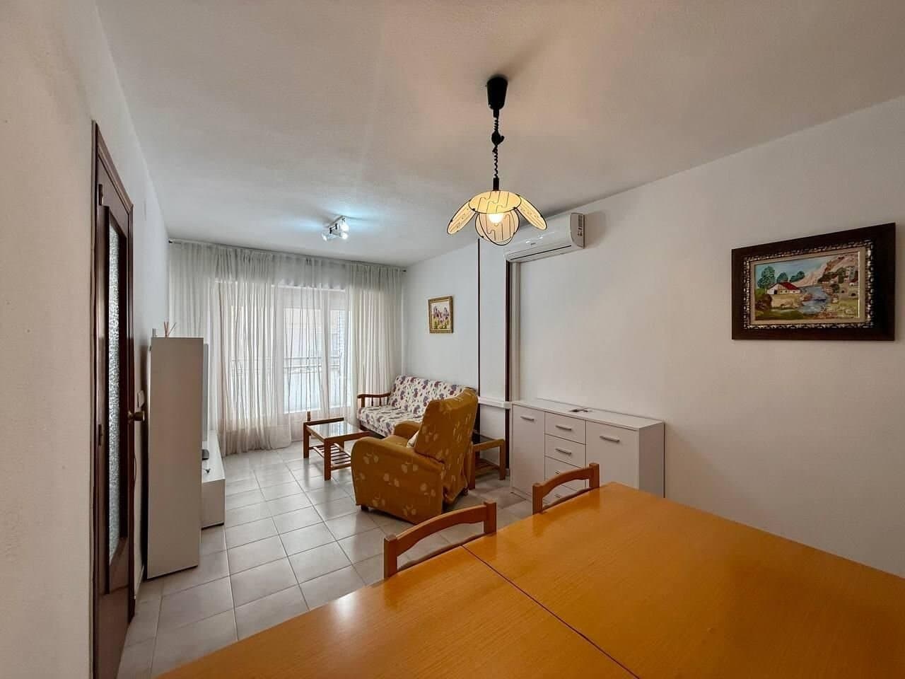 2-Bedroom Apartment in Estacion de Autobuses, Torrevieja - 15
