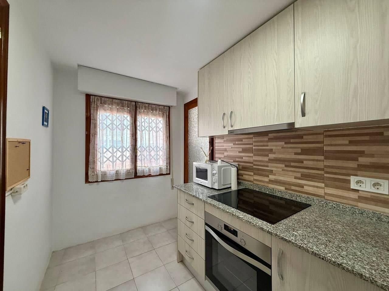 2-Bedroom Apartment in Estacion de Autobuses, Torrevieja - 19