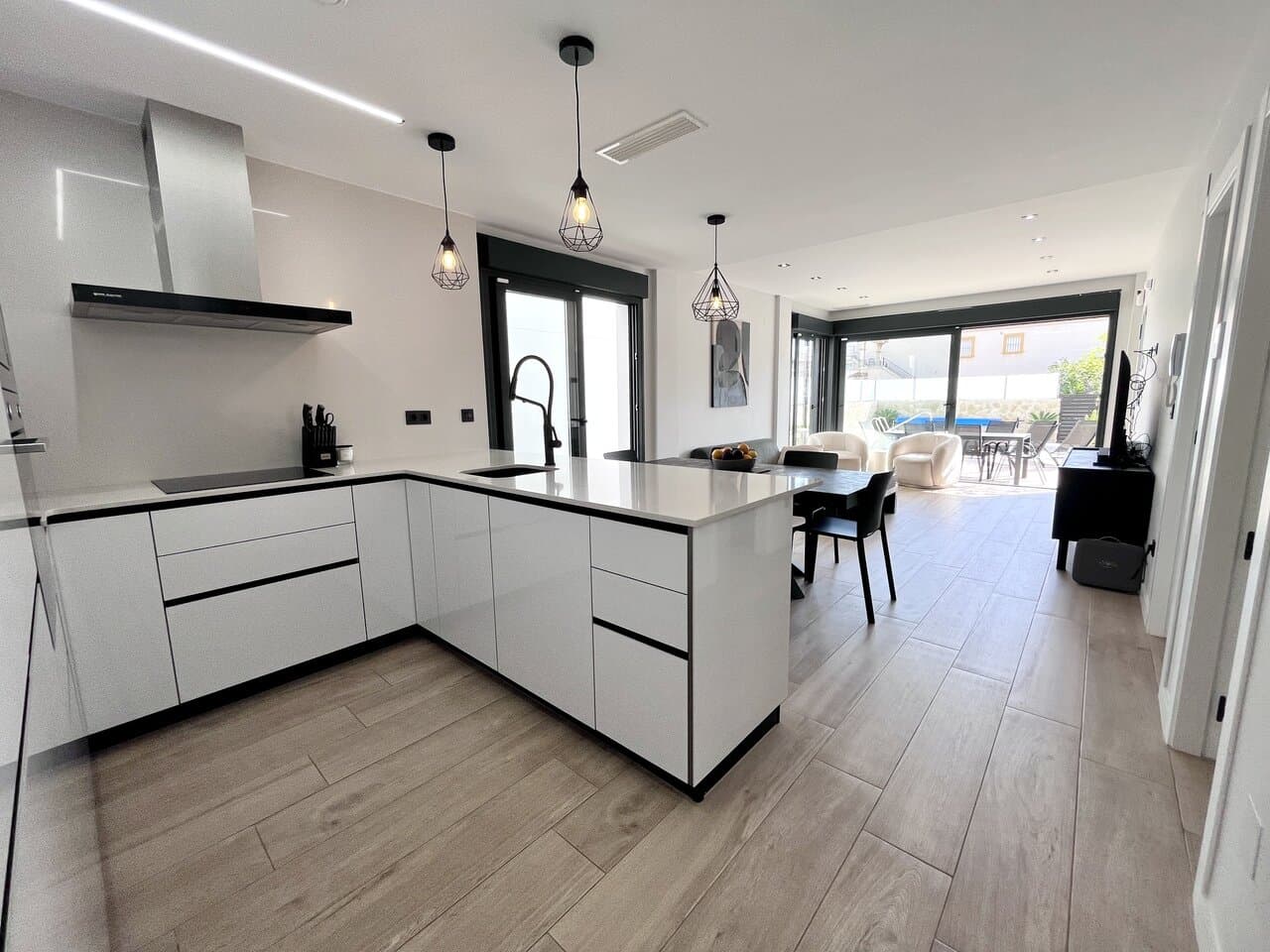4-Bedroom Villa in Orihuela Costa - 3