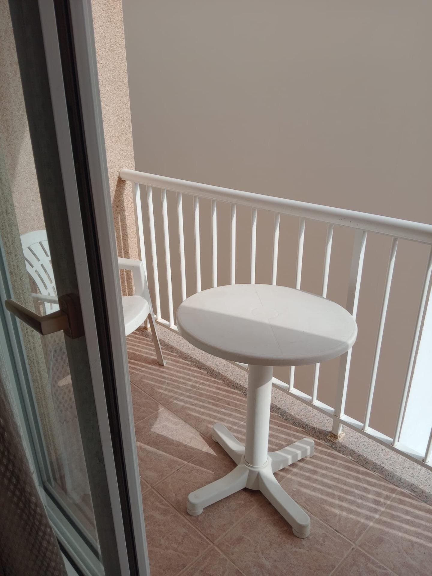 3-Bedroom Apartment in Estacion de Autobuses, Torrevieja - 9