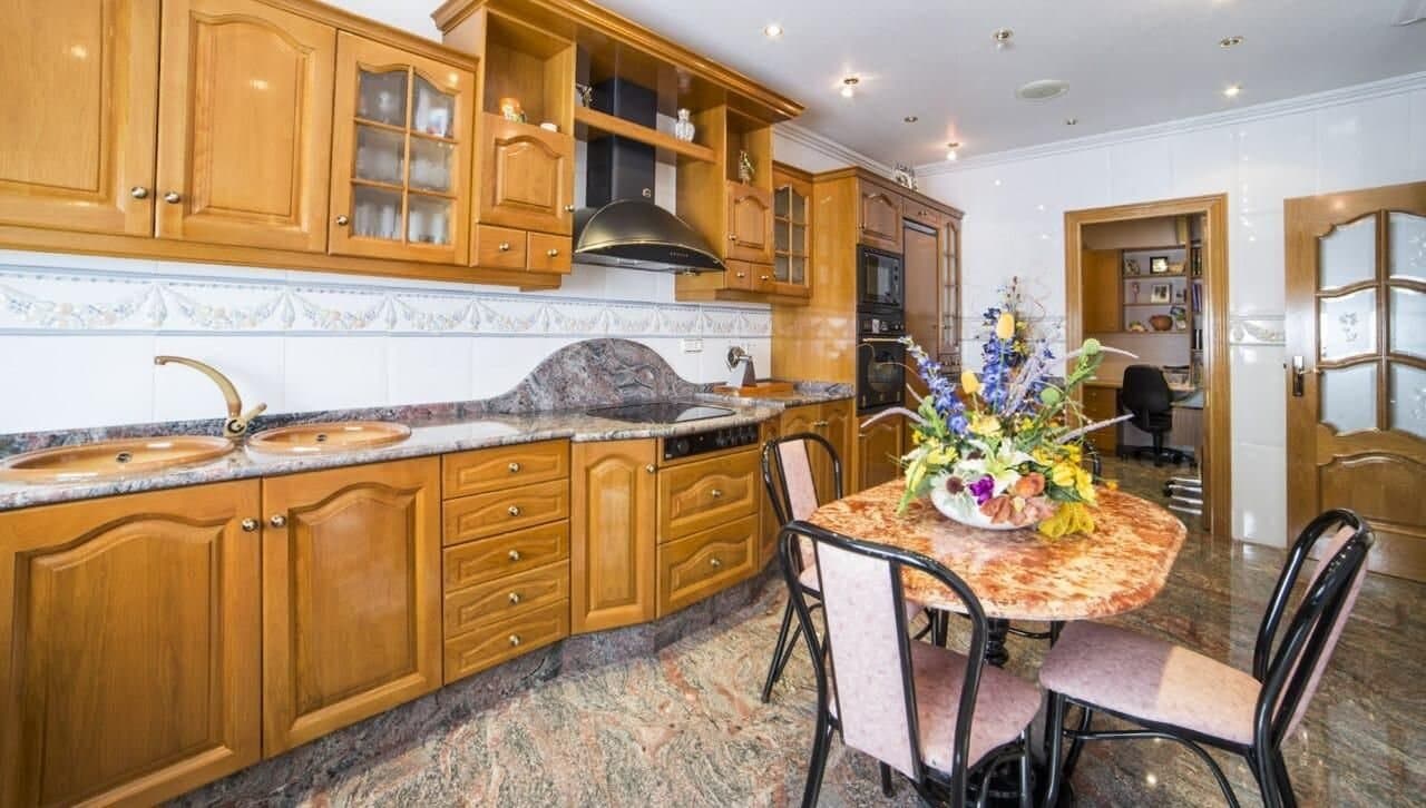 5-Bedroom House in Los Alcázares - 21