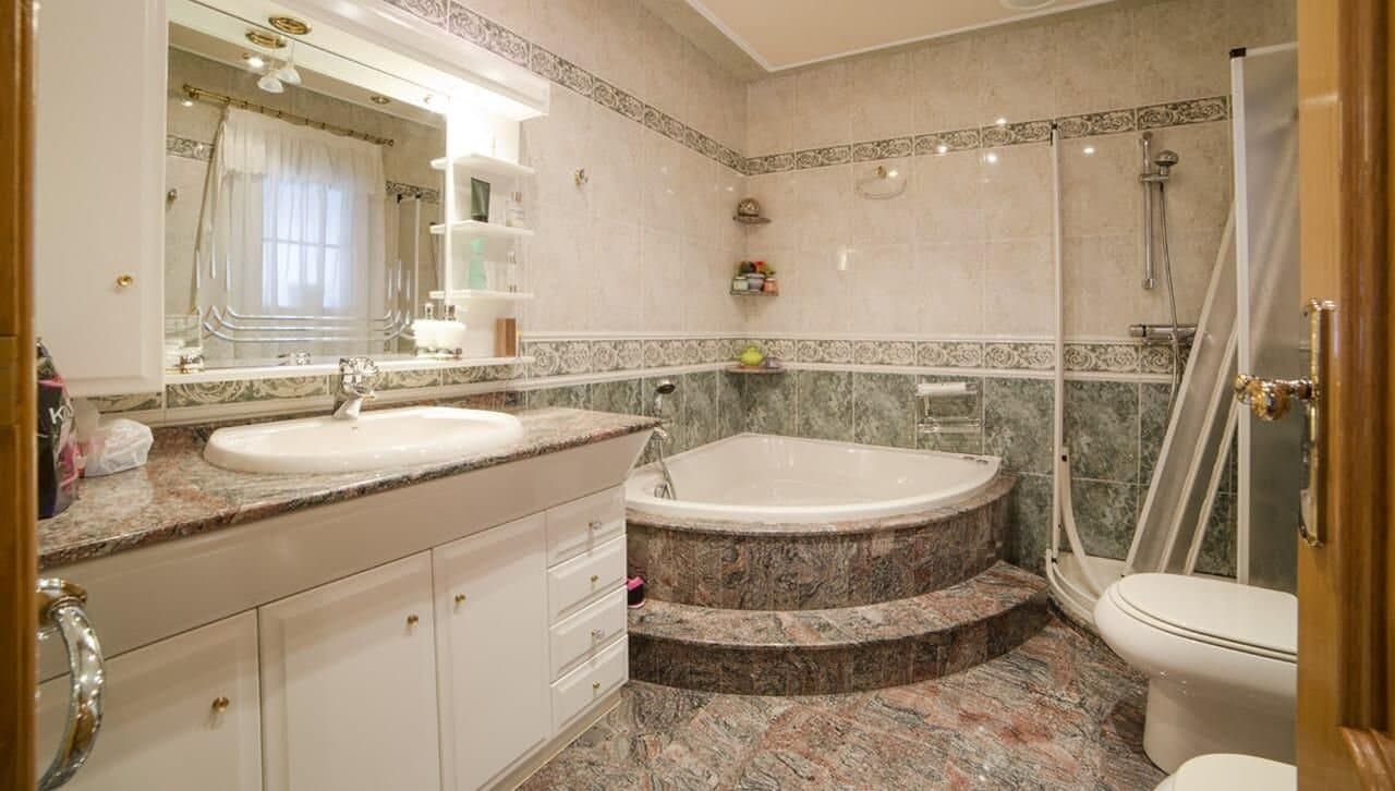 5-Bedroom House in Los Alcázares - 25