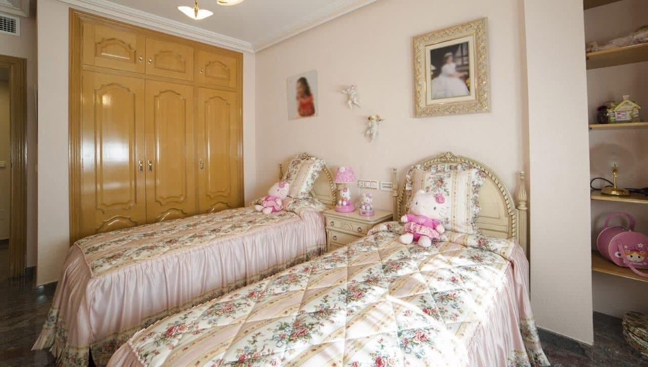 5-Bedroom House in Los Alcázares - 3