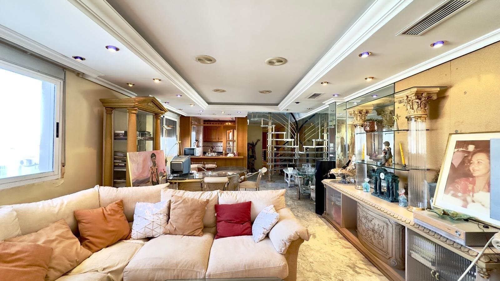 2-Bedroom Penthouse in Torrevieja - 3