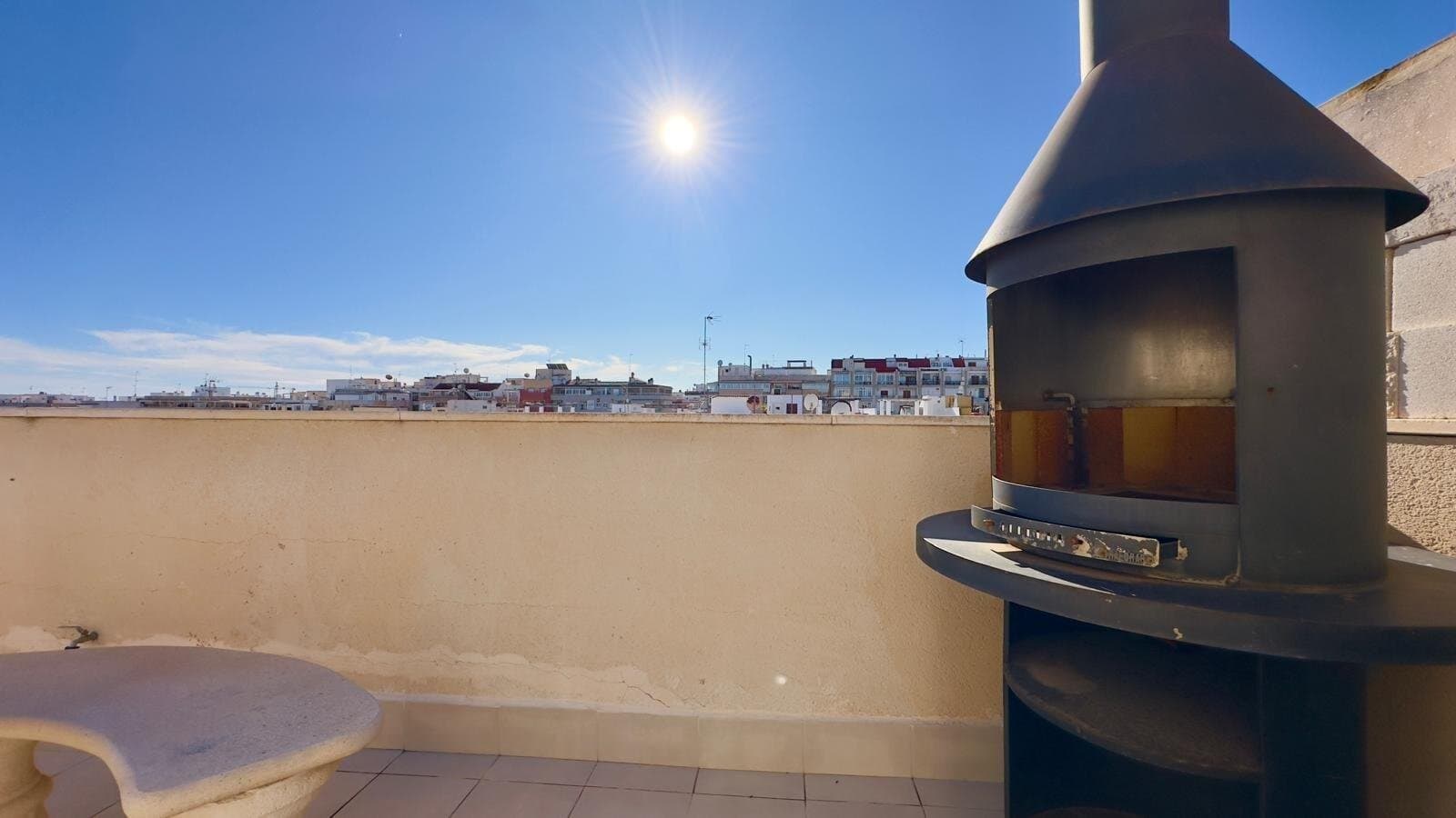 2-Bedroom Penthouse in Torrevieja - 34