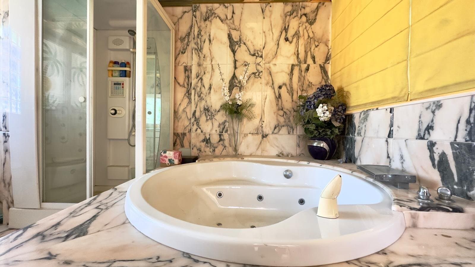 2-Bedroom Penthouse in Torrevieja - 38
