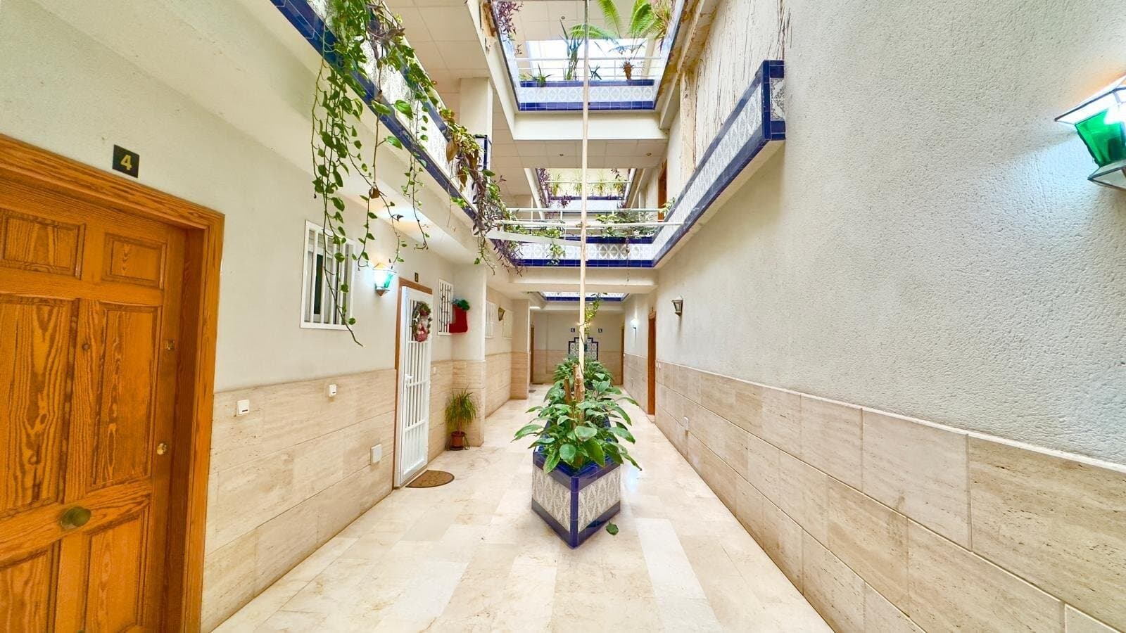 2-Bedroom Penthouse in Torrevieja - 44