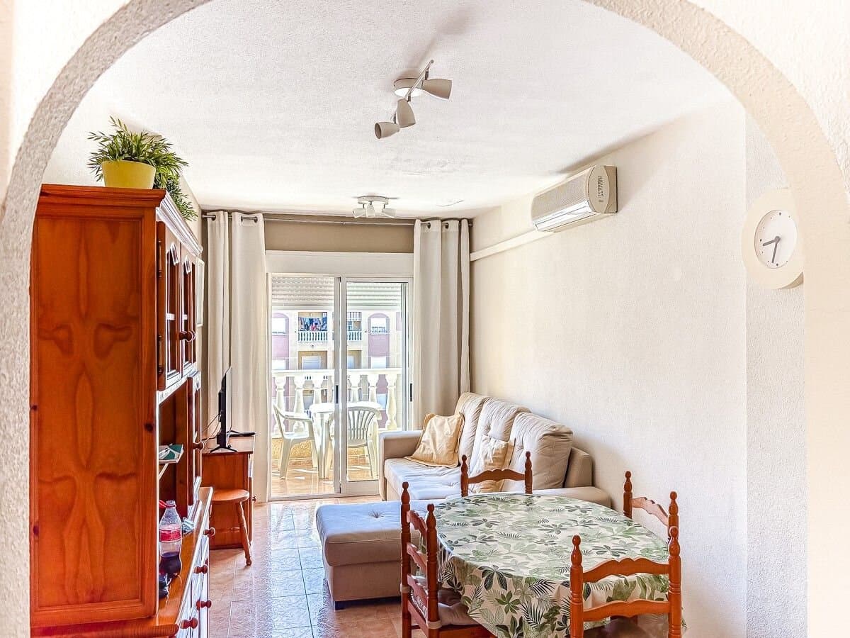 2-Bedroom Apartment in Centro, Torrevieja - 5