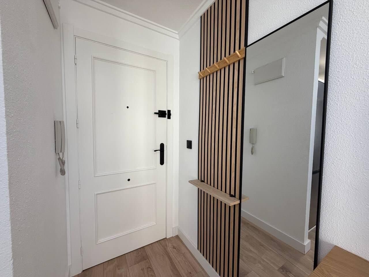 2-Bedroom Apartment in Centro, Torrevieja - 27