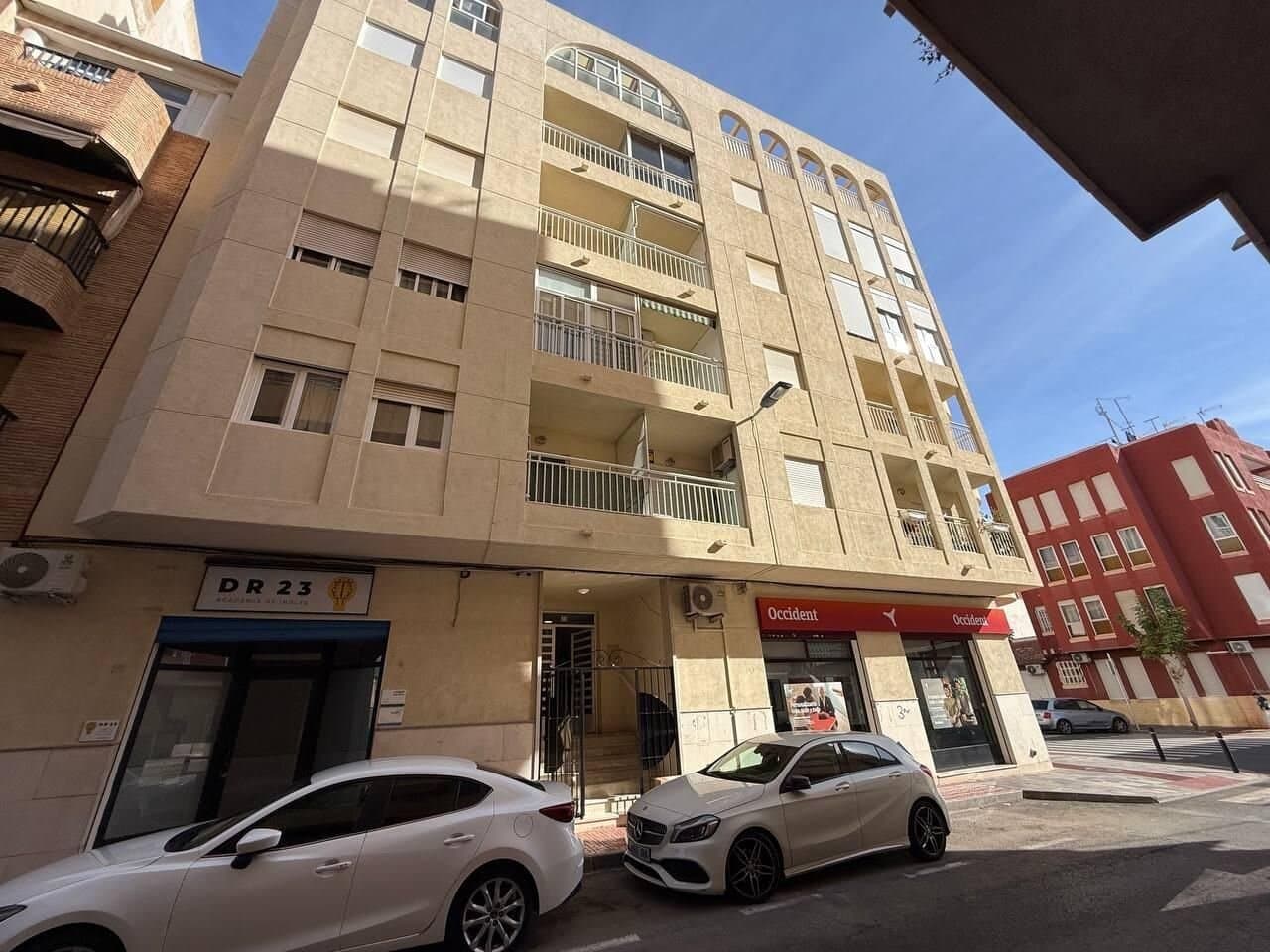 2-Bedroom Apartment in Centro, Torrevieja - 33