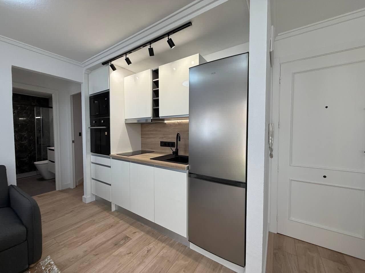 2-Bedroom Apartment in Centro, Torrevieja - 5