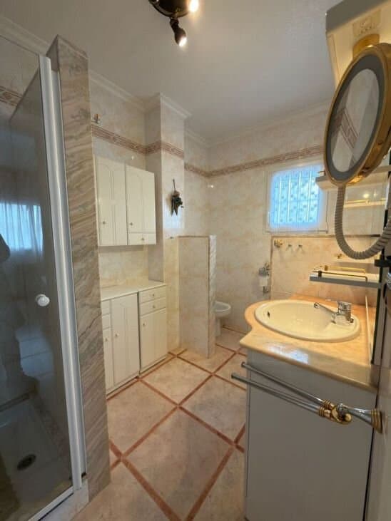 Villa de 5 Dormitorios en La Zenia, Orihuela Costa - 18