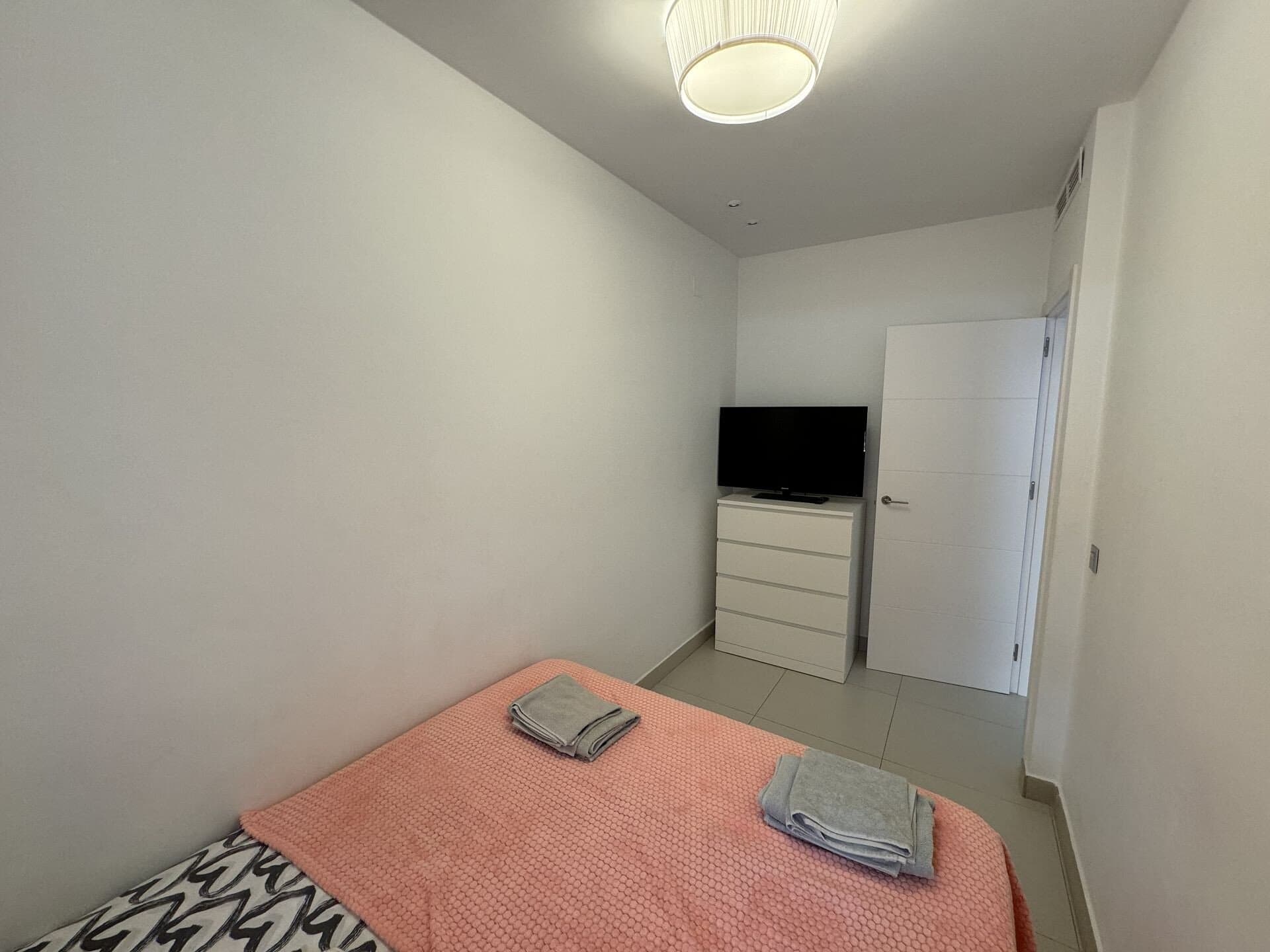 2-Bedroom Apartment in Estacion de Autobuses, Torrevieja - 11