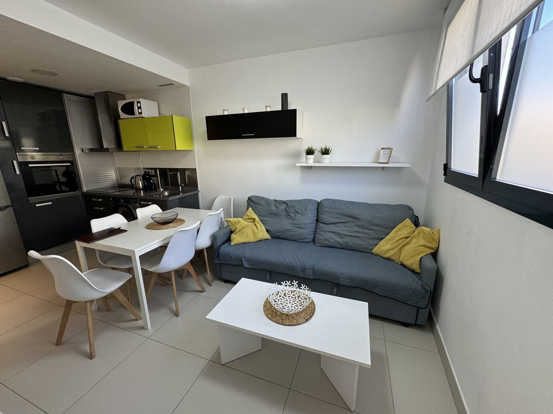2-Bedroom Apartment in Estacion de Autobuses, Torrevieja - 3