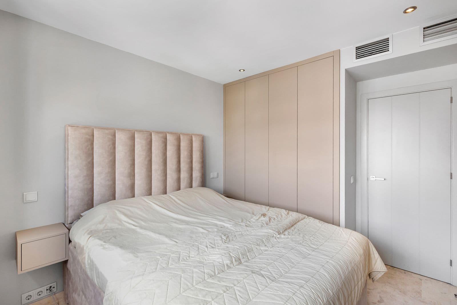 Appartement de 3 Chambres à Punta Prima, Torrevieja - 17