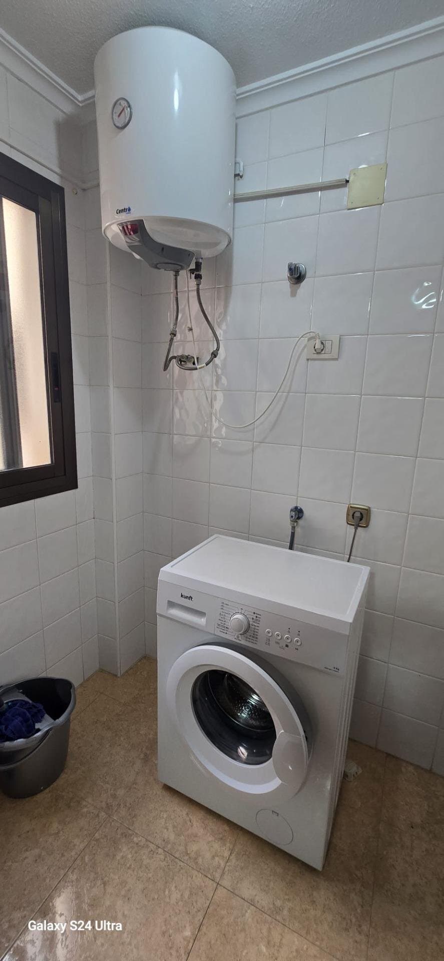 3-Bedroom Apartment in Torrevieja, Torrevieja - 16