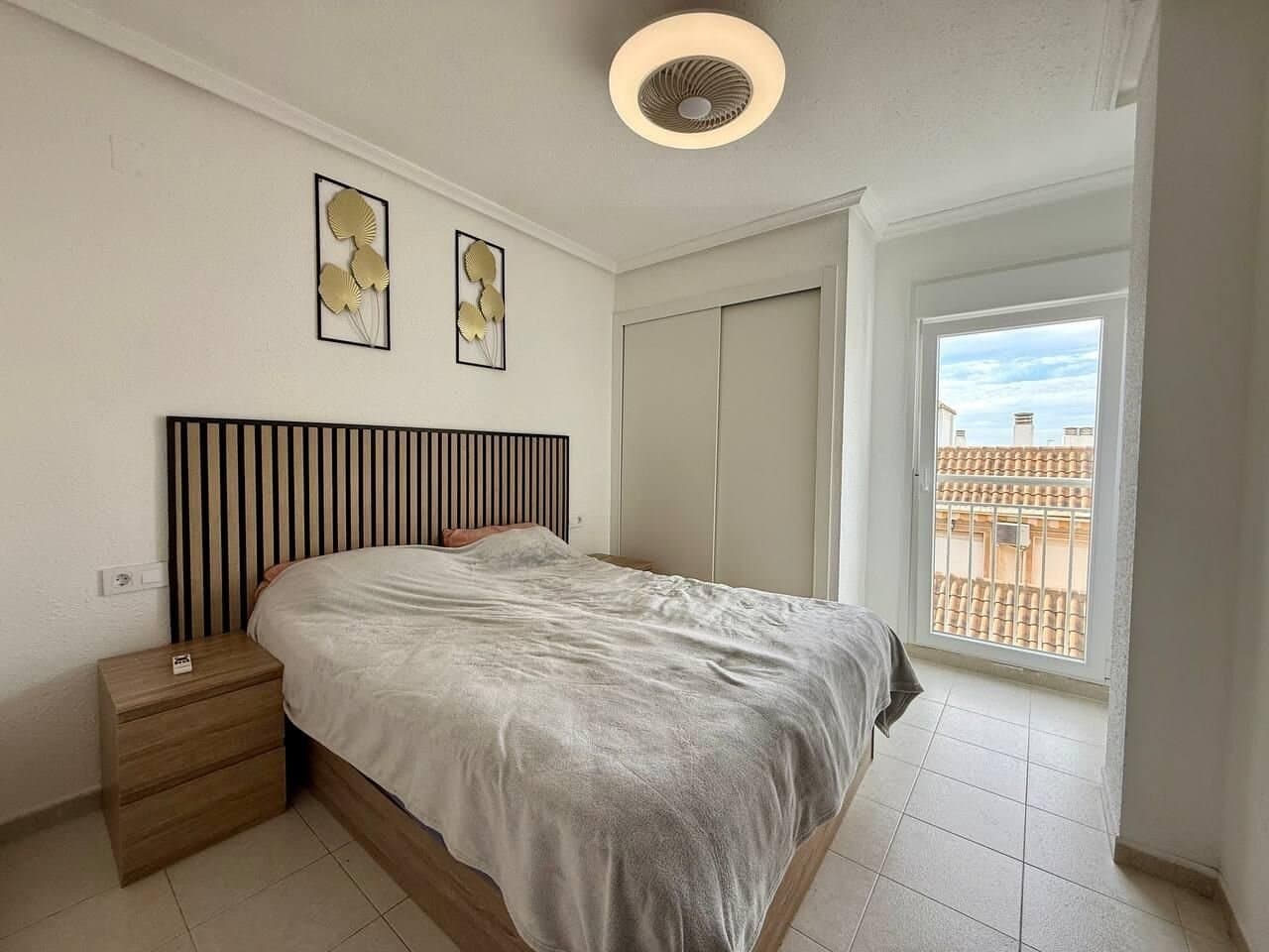 Apartamento de 2 Dormitorios en Acequion, Torrevieja - 12