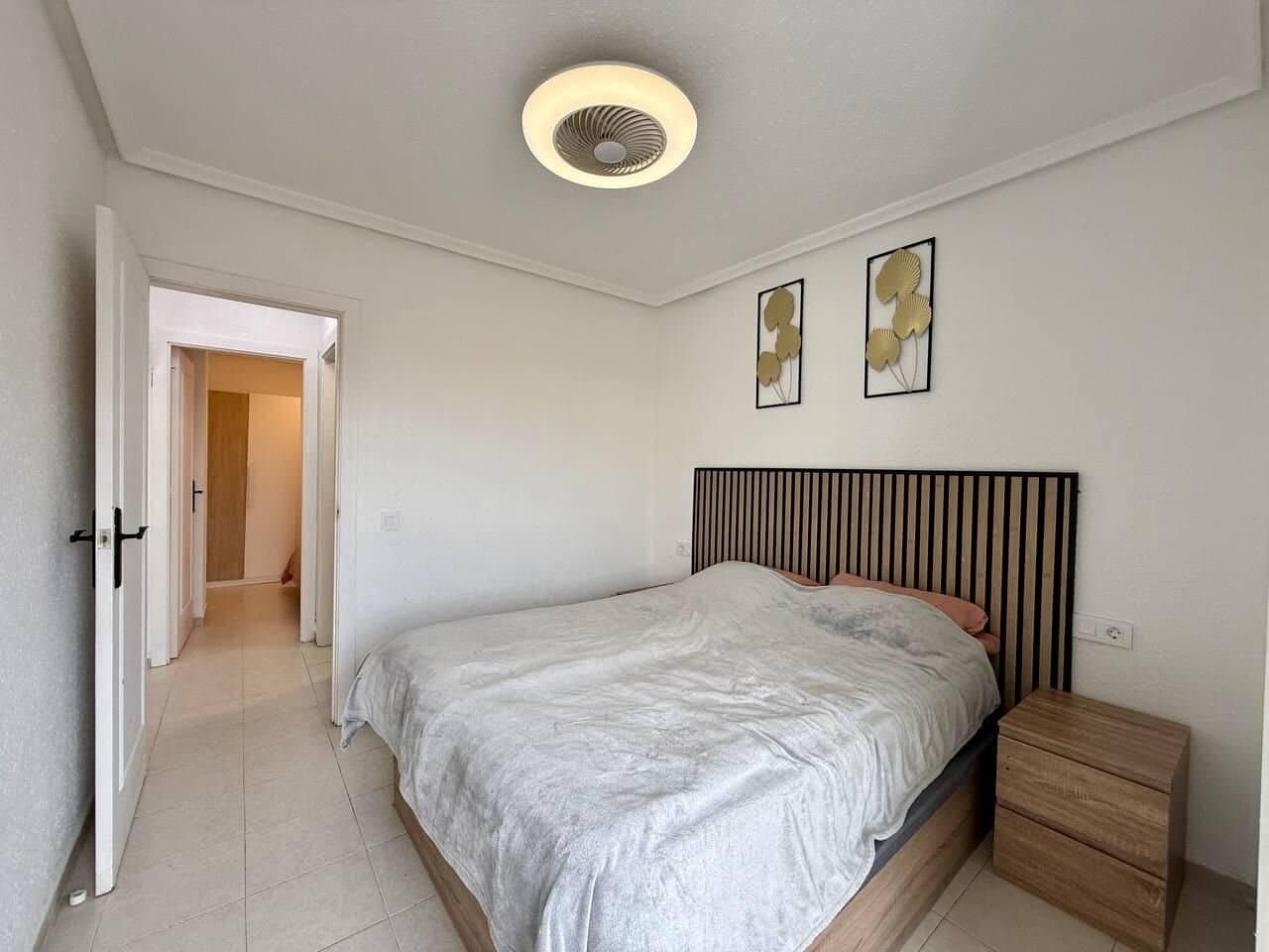 Apartamento de 2 Dormitorios en Acequion, Torrevieja - 13
