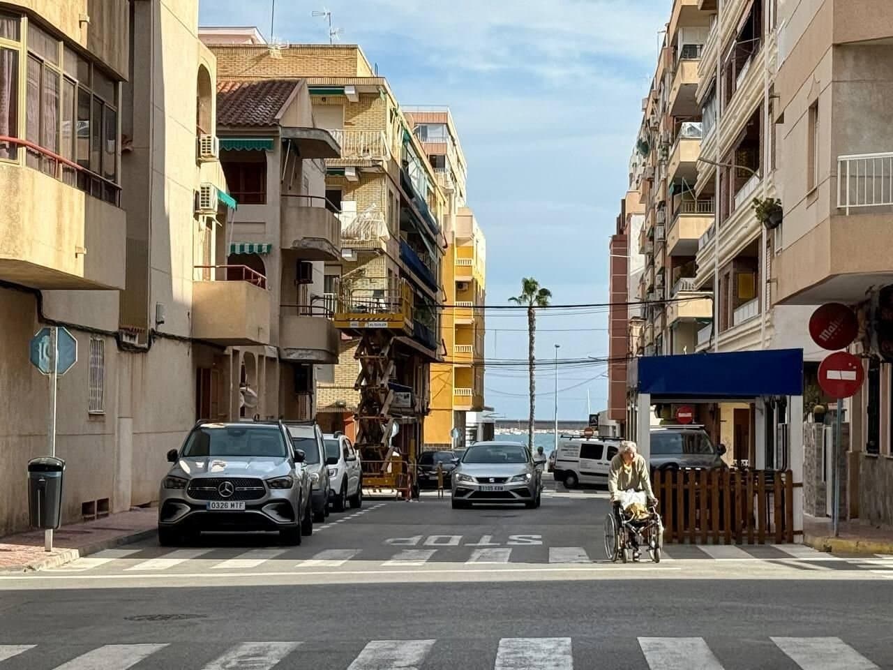 Apartamento de 2 Dormitorios en Acequion, Torrevieja - 2