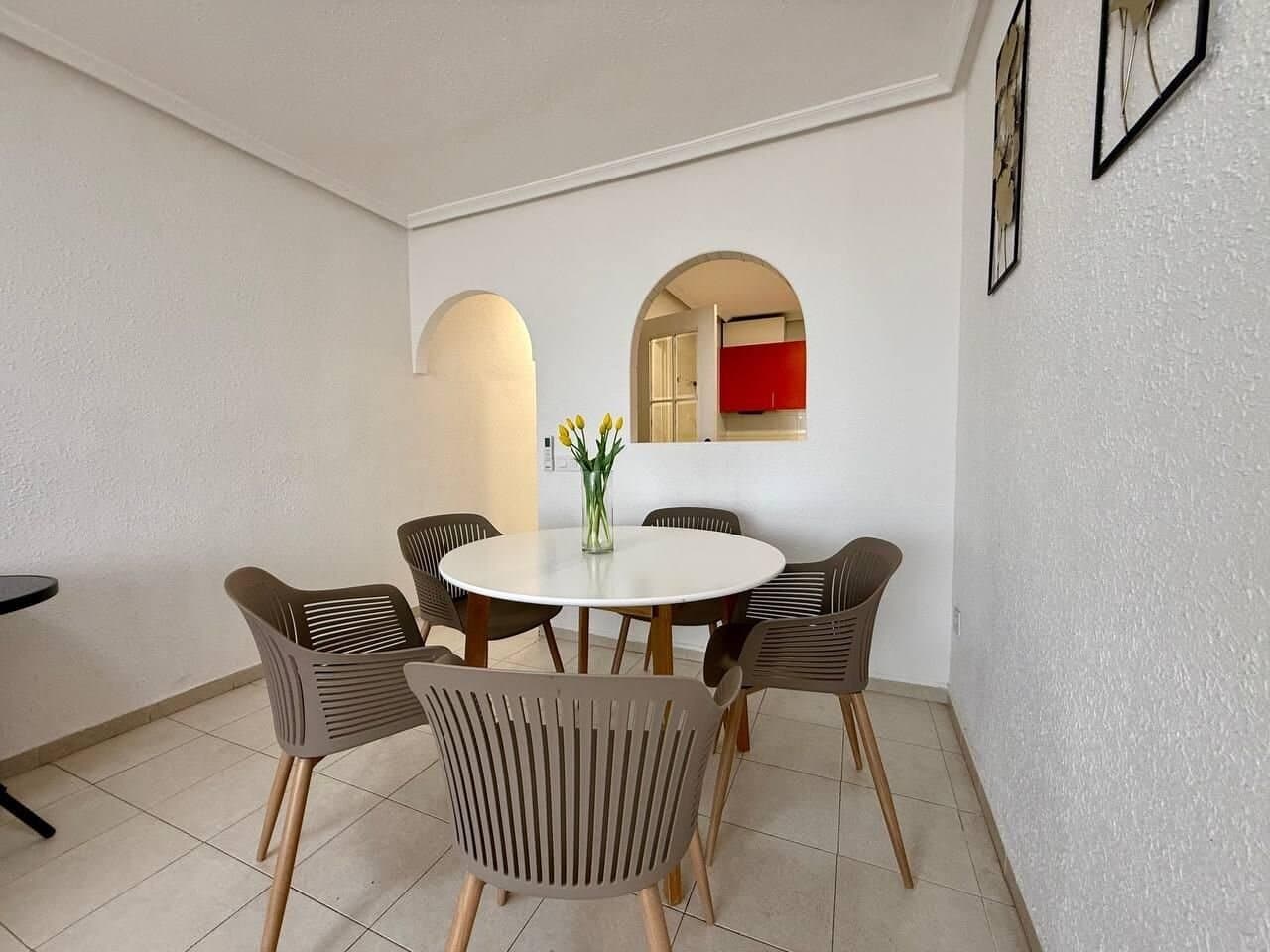 Apartamento de 2 Dormitorios en Acequion, Torrevieja - 4