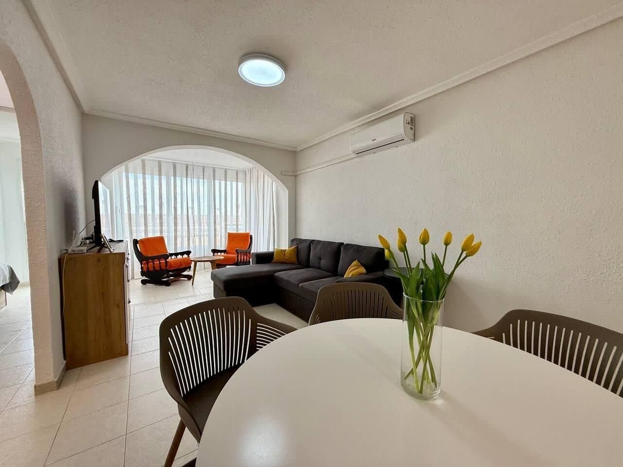 Apartamento de 2 Dormitorios en Acequion, Torrevieja - 7