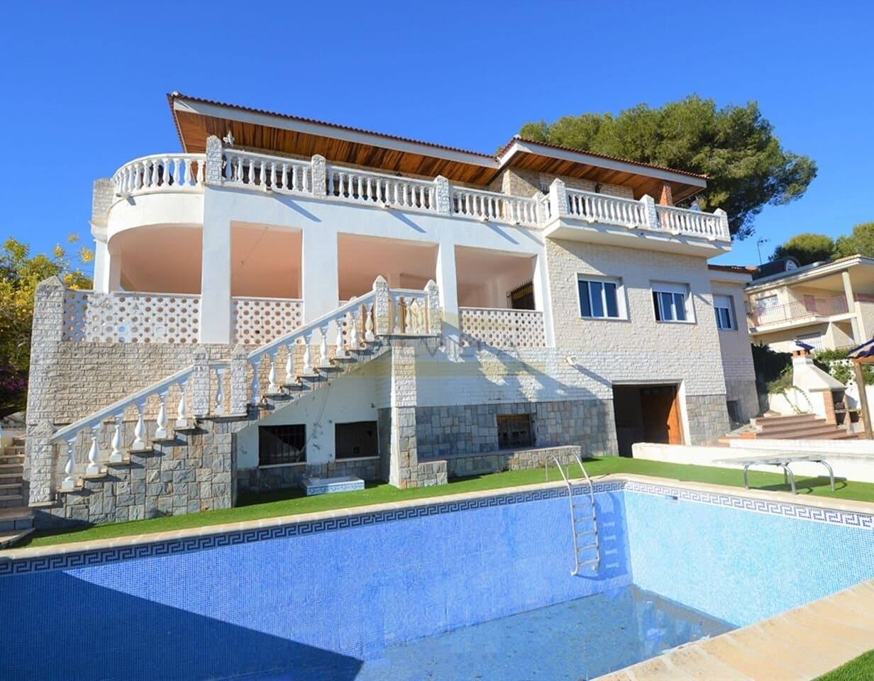 Villa de 10 Dormitorios en Las Ramblas, Orihuela Costa